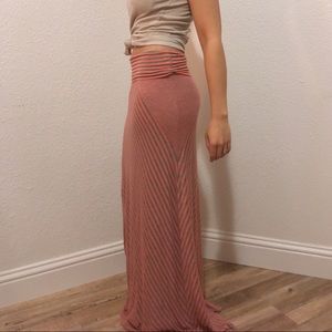 Maxi skirt